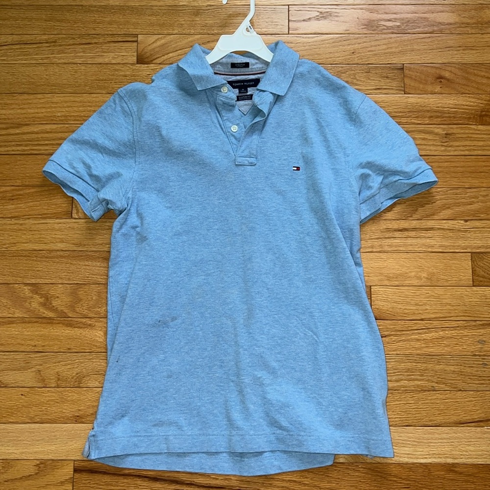 Tommy Hilfiger Button T shirt